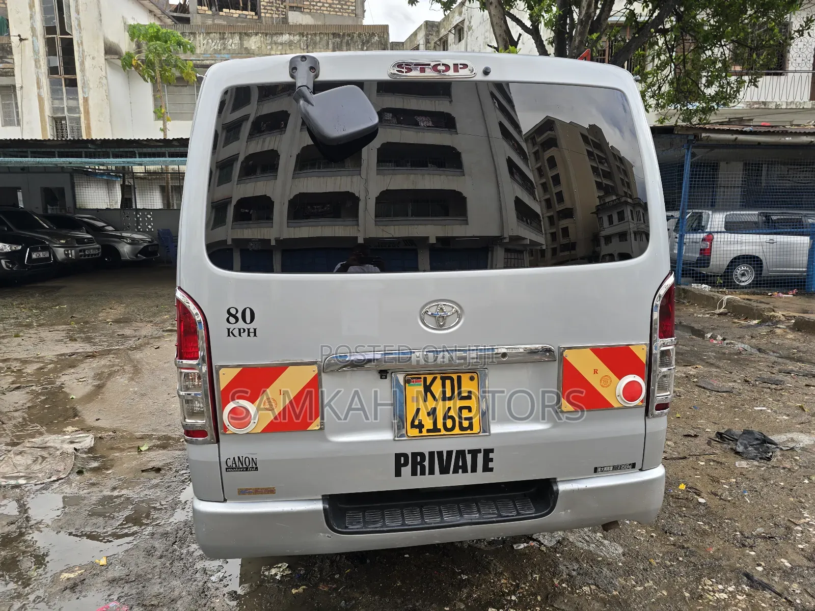 Toyota HiAce 2016 Silver