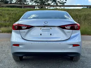 Mazda Axela 2018 Silver