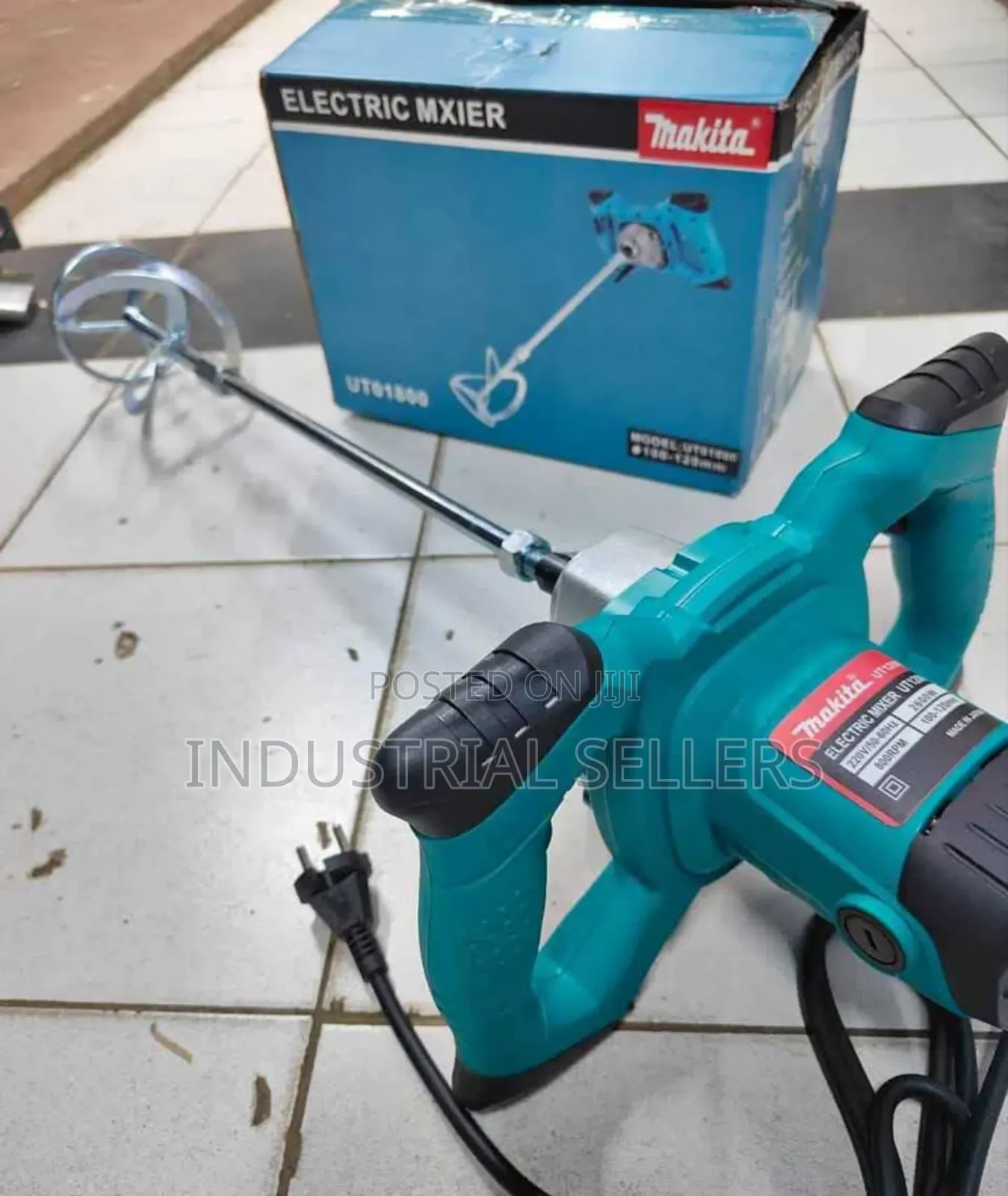 Makita Paint Mixer
