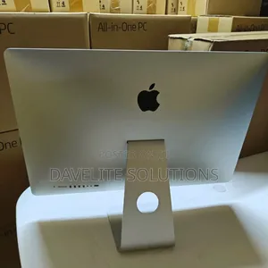 Desktop Computer Apple iMac 16GB Intel Core I5 SSD 256GB