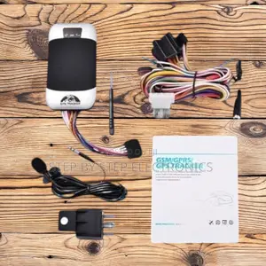 Handheld Tk303 GPS Car Tracker Vehicle Tracking Device