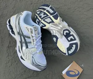 Asics. Grey / Black  38_45