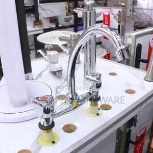 Lirlee Pillar Kitchen Mixer (Double Knob)