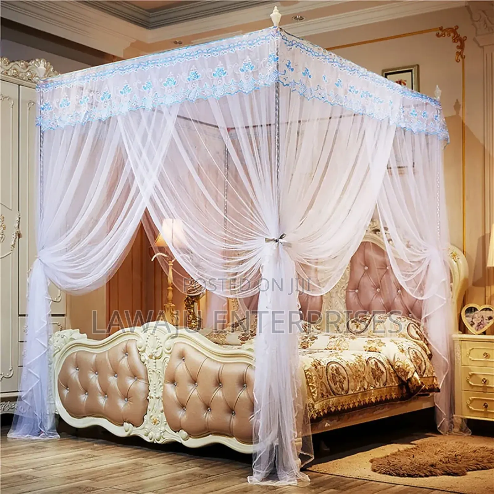 White Square Mosquito Net