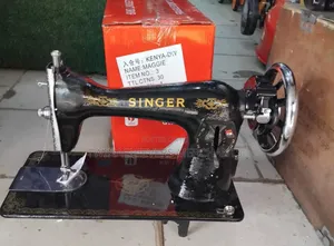 Complete Singer Sewing Machine