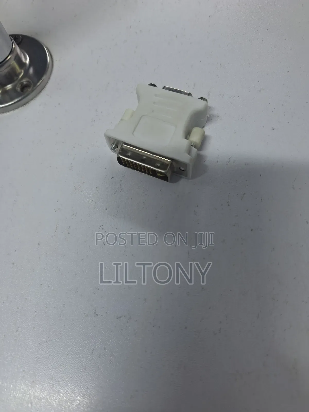 Dvi to Vga Adapter