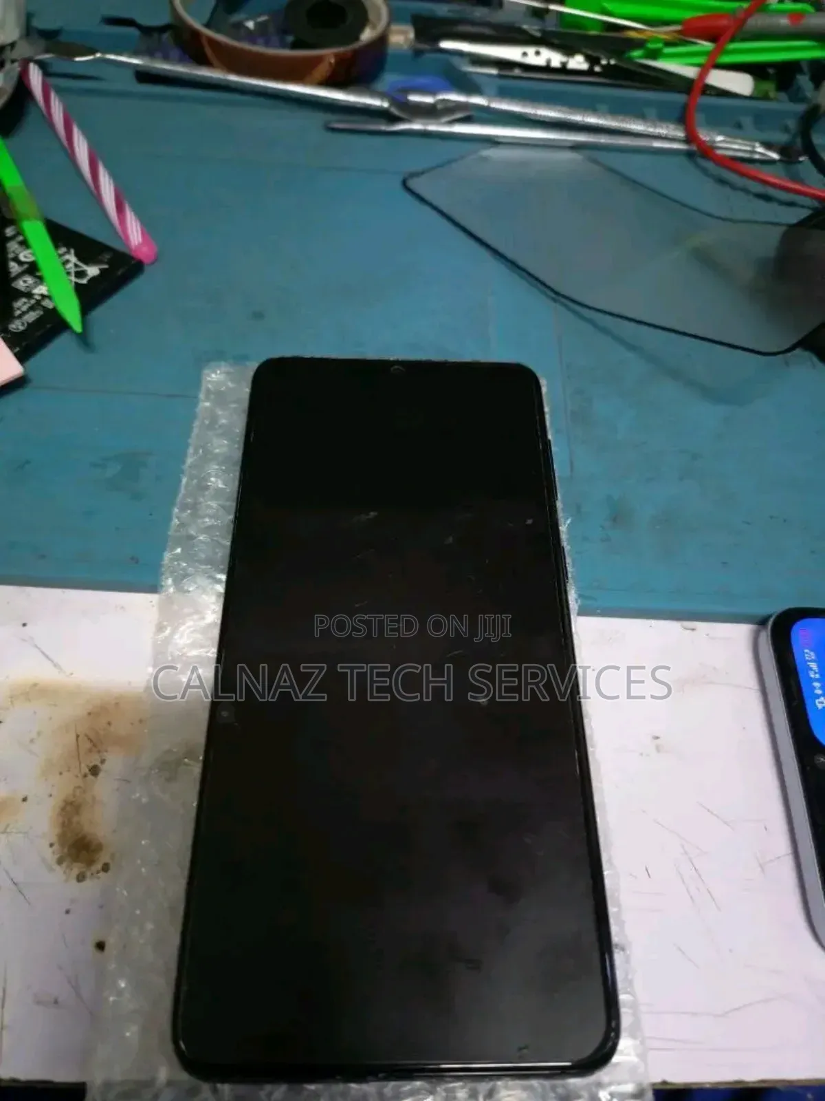 Samsung S21 Plus Screen Replacement