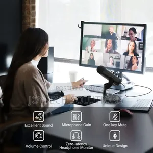 Podcast Wired Microphone With Monitor