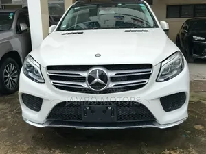 Mercedes-Benz GLE-Class GLE 350d 4MATIC 2018 White