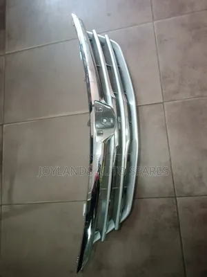 Toyota Allion 265 Grille (Chrome)