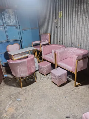 Manicure Set , Makeup Seat, 2 Pedicure Seats, Baby Pink.