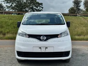 Nissan NV200 2018 White