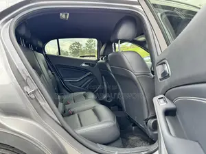 Mercedes-Benz GLA-Class 2018 Gray