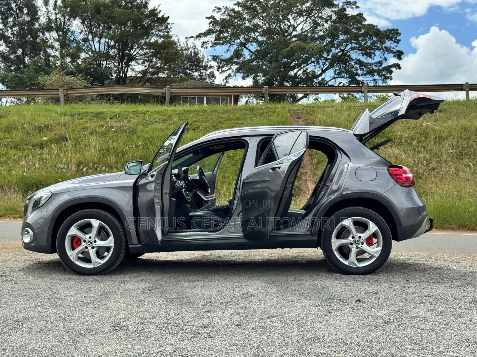 Mercedes-Benz GLA-Class 2018 Gray