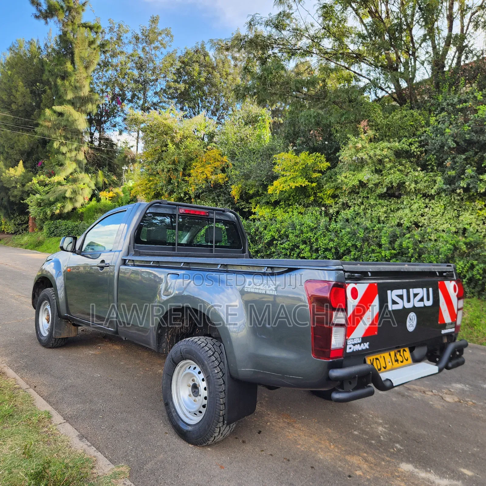 Isuzu D-MAX 2022 Gray