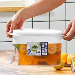 Juice Container With Dispenser Tap