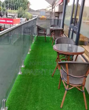Stable Quality Outdoor Restaurant Space Artificial Grass