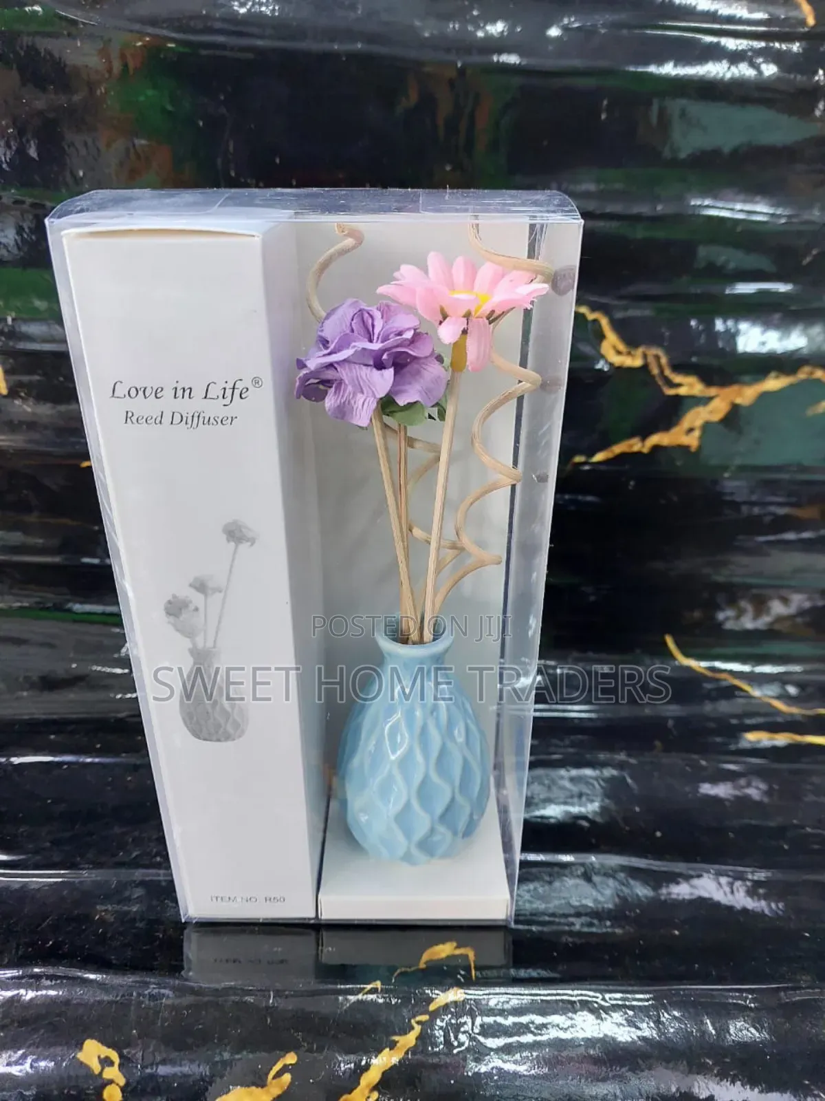 Decorative Flowers Ceramic Vase Reed Diffuser