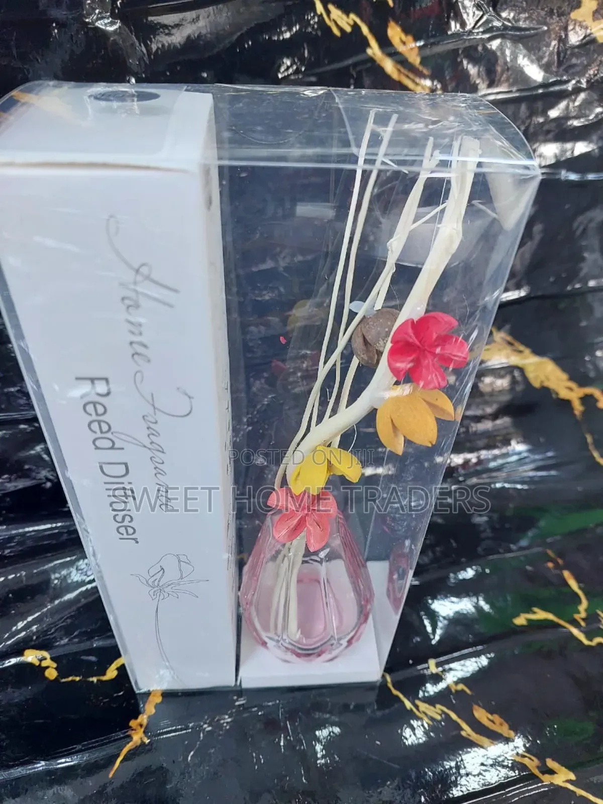 Beautiful Flowers Ceramic Vase Reed Diffuser
