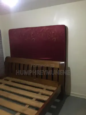 Mahogany 6x6 Bed With Mattress