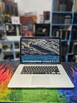 Laptop Apple MacBook Pro 2015 16GB Intel Core i5 SSD 1T