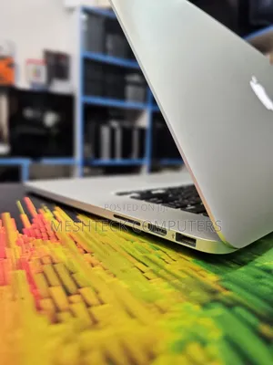 Laptop Apple MacBook Pro 2015 16GB Intel Core i5 SSD 1T
