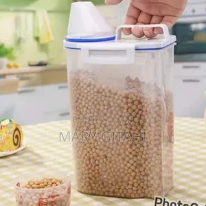 Newgoodstoragecontainer With Measuring Cup Andhandle