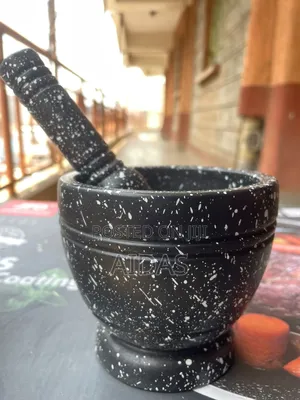 Black Granite Grinding Mortar and Pestle