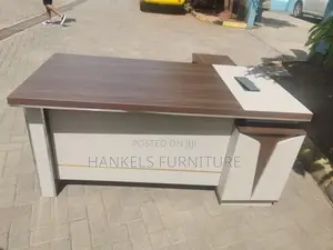 1.8m Managerial Office Table