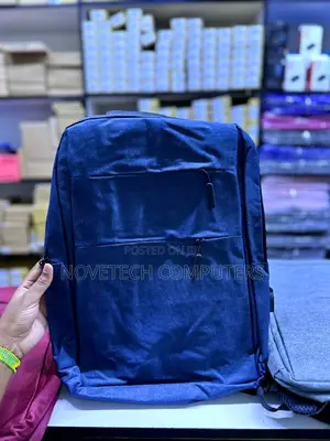 Anti Theft Laptop Bag Pack With a Charging Cable