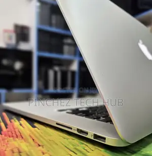 Laptop Apple MacBook Pro 2015 16GB Intel Core I5 SSD 128GB