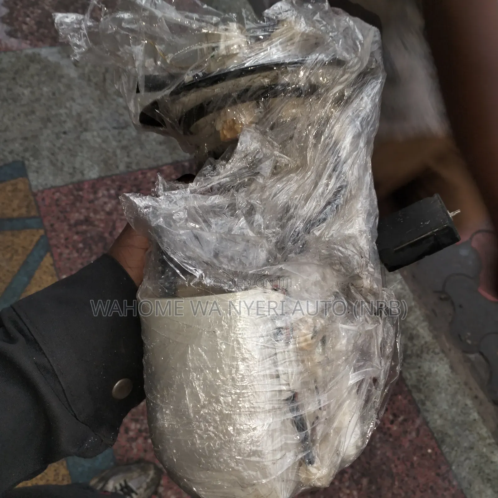 Fuel Pump Axio