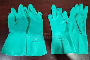 Nitrile Gloves