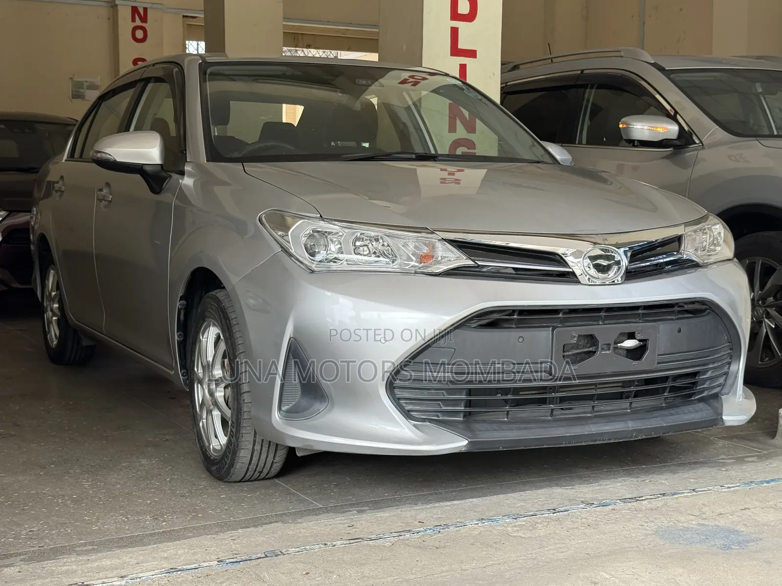 Toyota Axio 2018 Gold
