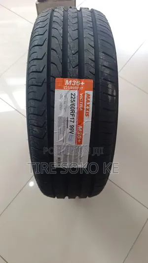 225/60r17 Maxxis Victra M36+ Runflat