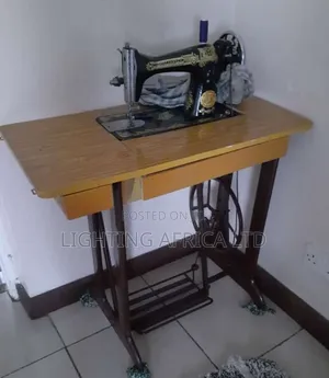 Butterfly Sewing Machine Plus Imported Table