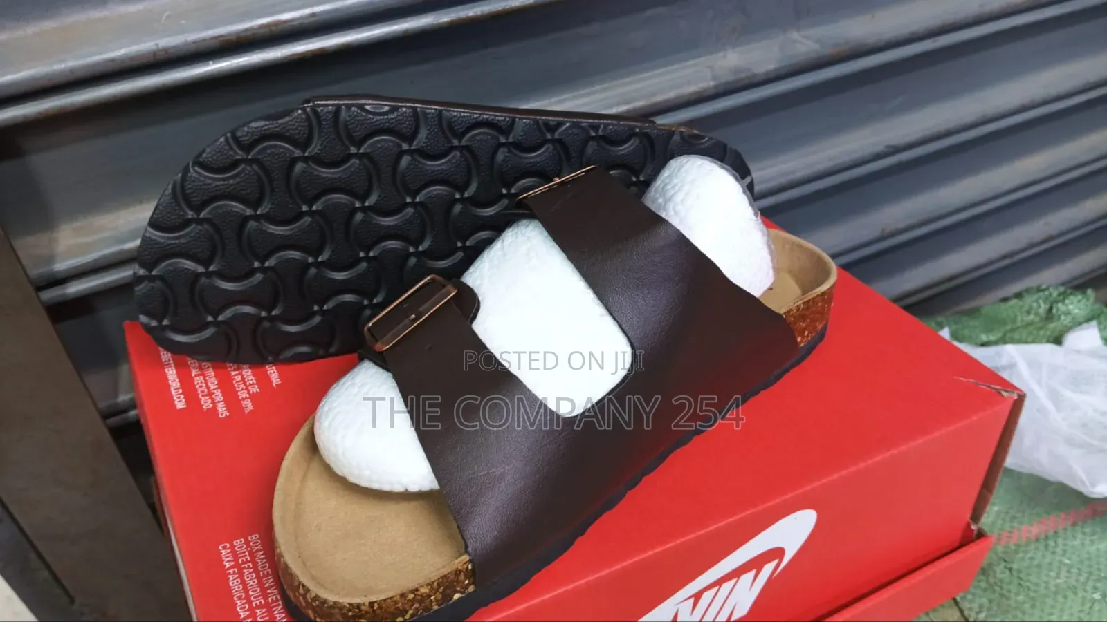 Quality Leather Unisex Casual Cock Sandals Shoe Available