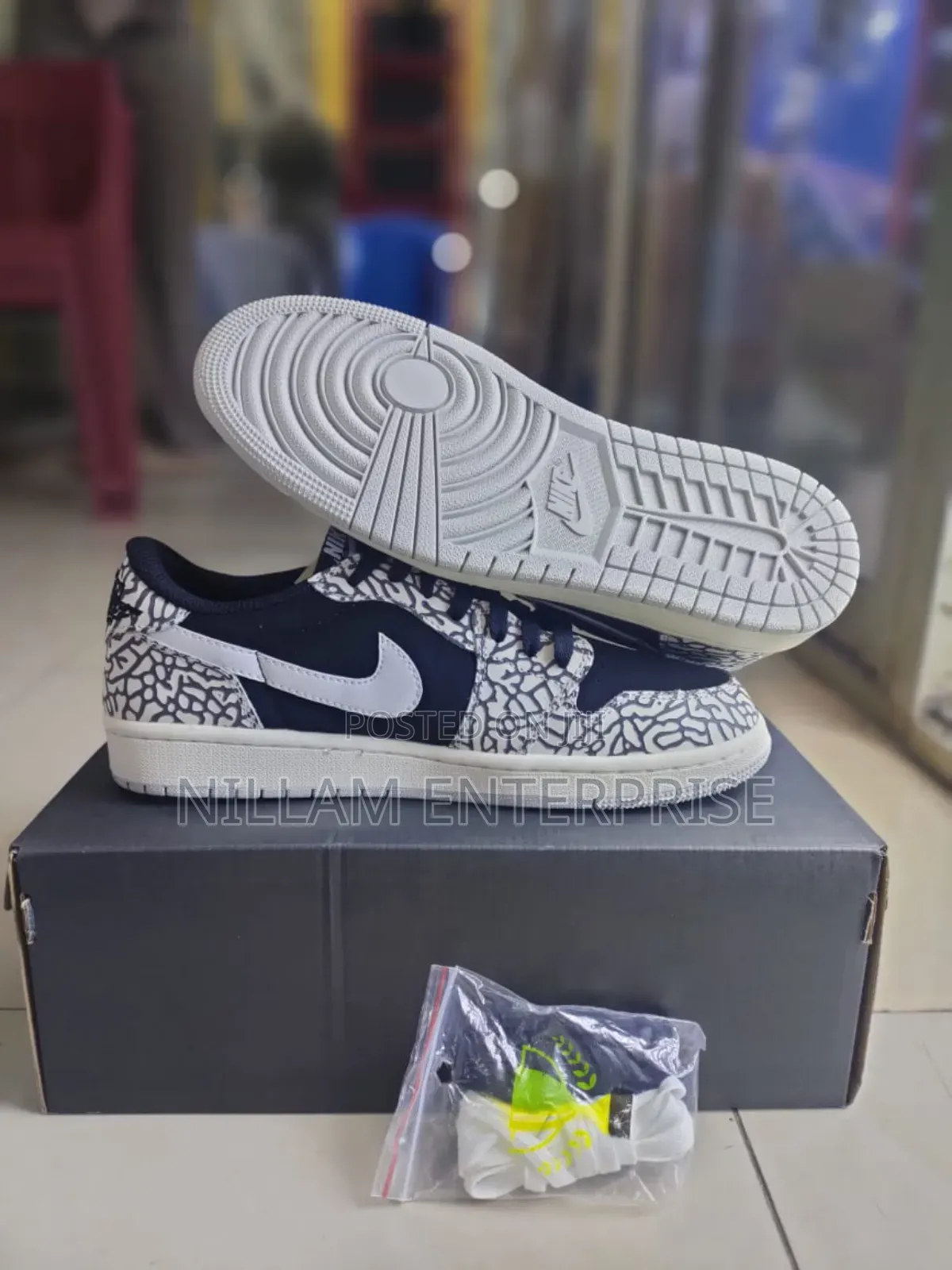 Jordan 1 Low X Black Cat
