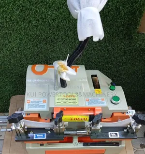 Electric Key Cutting Machine / Key Cutter 
Defu 100e1