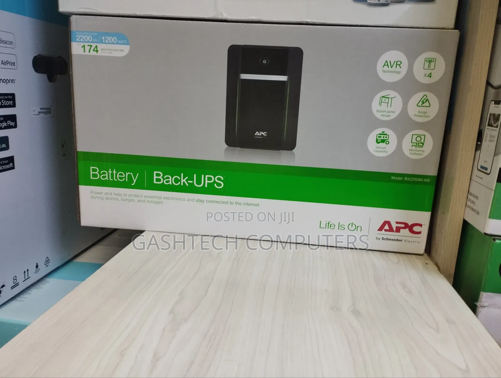 Apc Easy Ups 2200va 1200watt