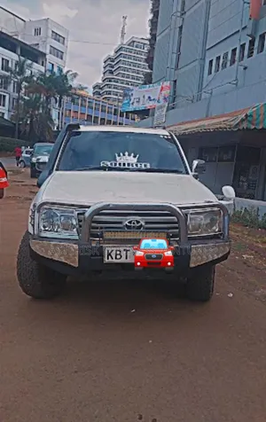 Various Affordable Land Cruisers for Hire