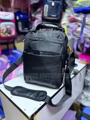 Medium Size Quality Shoulder Bag/Unisex Shoulder Black 1200
