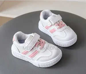 Designer Girls Sneakers Shoes