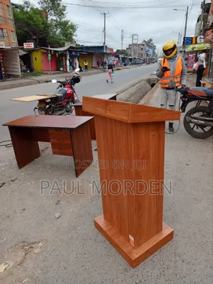 Podium Stand