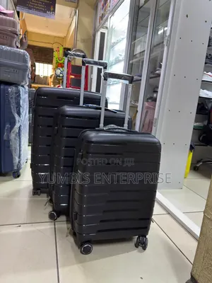 Black Set of Rubber Suitcase 3 in 1