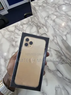New Apple iPhone 11 Pro 256 GB Gold