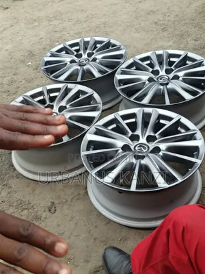 Size 17 Inch Mazda Axela Alloy Rims