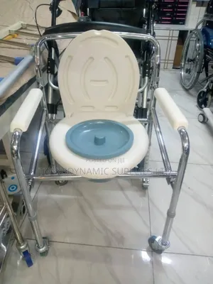 Commode/Toilet Seat With Castle Wheels