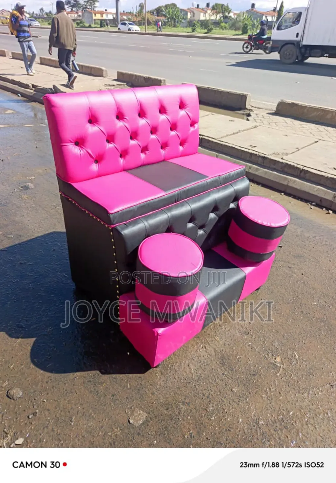 Black and Pink, 2 Seater Pedicure Seat 