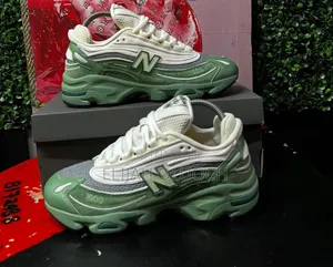 Green White New Balance 1000